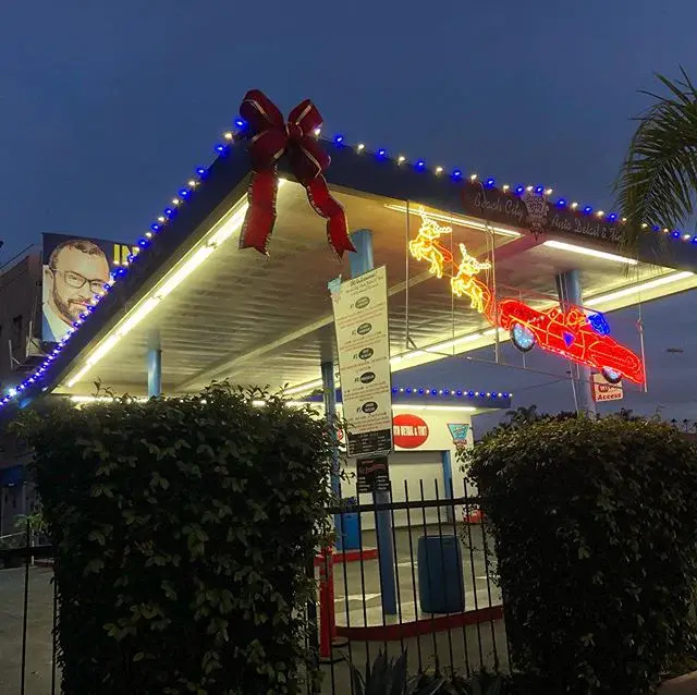 Happy Holidays! #beachcityautodetail&amp;tint