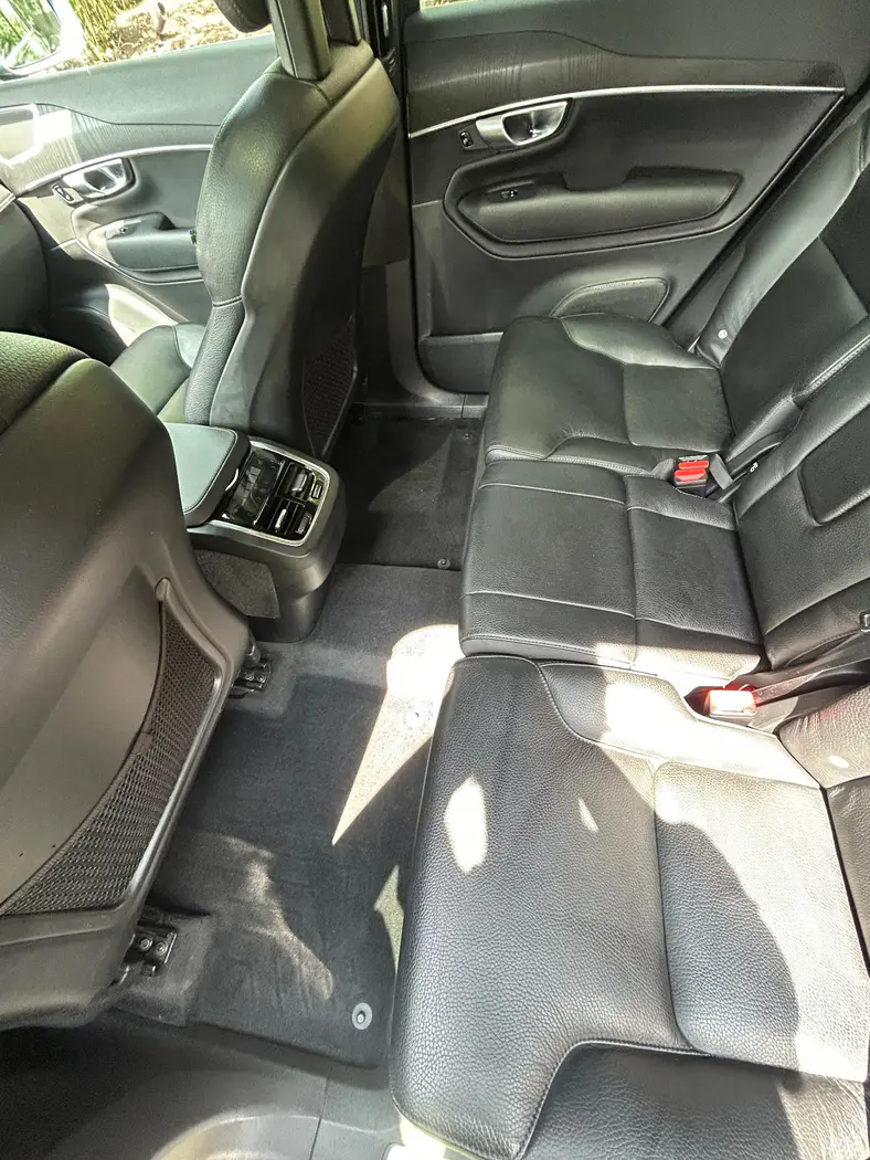Volvo XC90 clean rear interior floor and seats